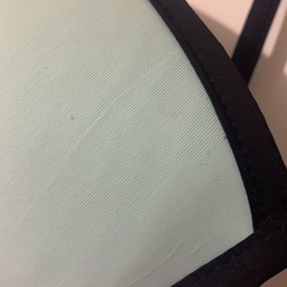 🐬 Bikini Top 🛼 - Picture 3 of 7